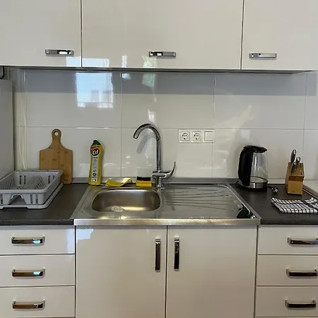 Apartment Apartman Lajla Kapetanovina